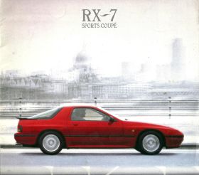 1988 RX-7 (UK)01.jpg